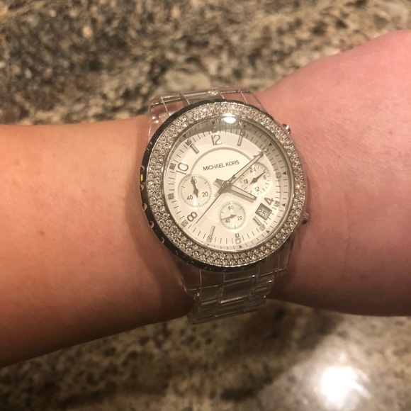 Michael Kors watch- silver/diamonds clear strap - Picture 8 of 8
